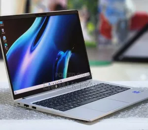 Photo - New Laptop HP 16GB Intel Core I7 SSD 512GB