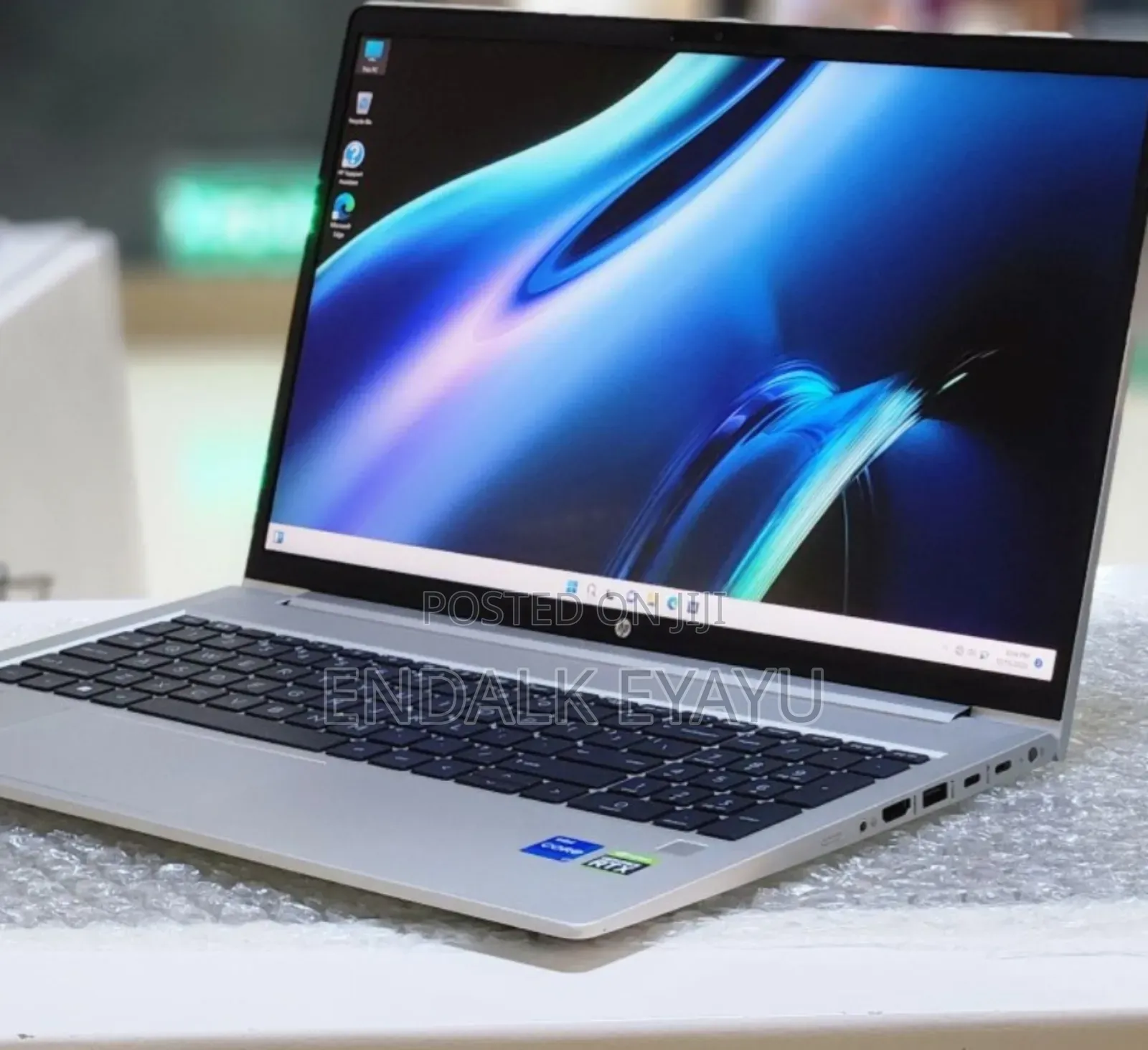 New Laptop HP 16GB Intel Core I7 SSD 512GB