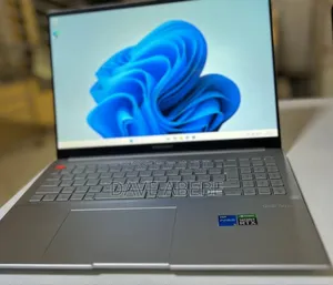 New Laptop Asus VivoBook 15 X505BA 16GB Intel Core I5 SSD 512GB