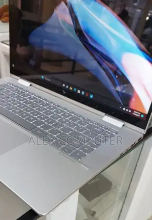 New Laptop HP Envy X360 16GB Intel Core I7 SSD 512GB