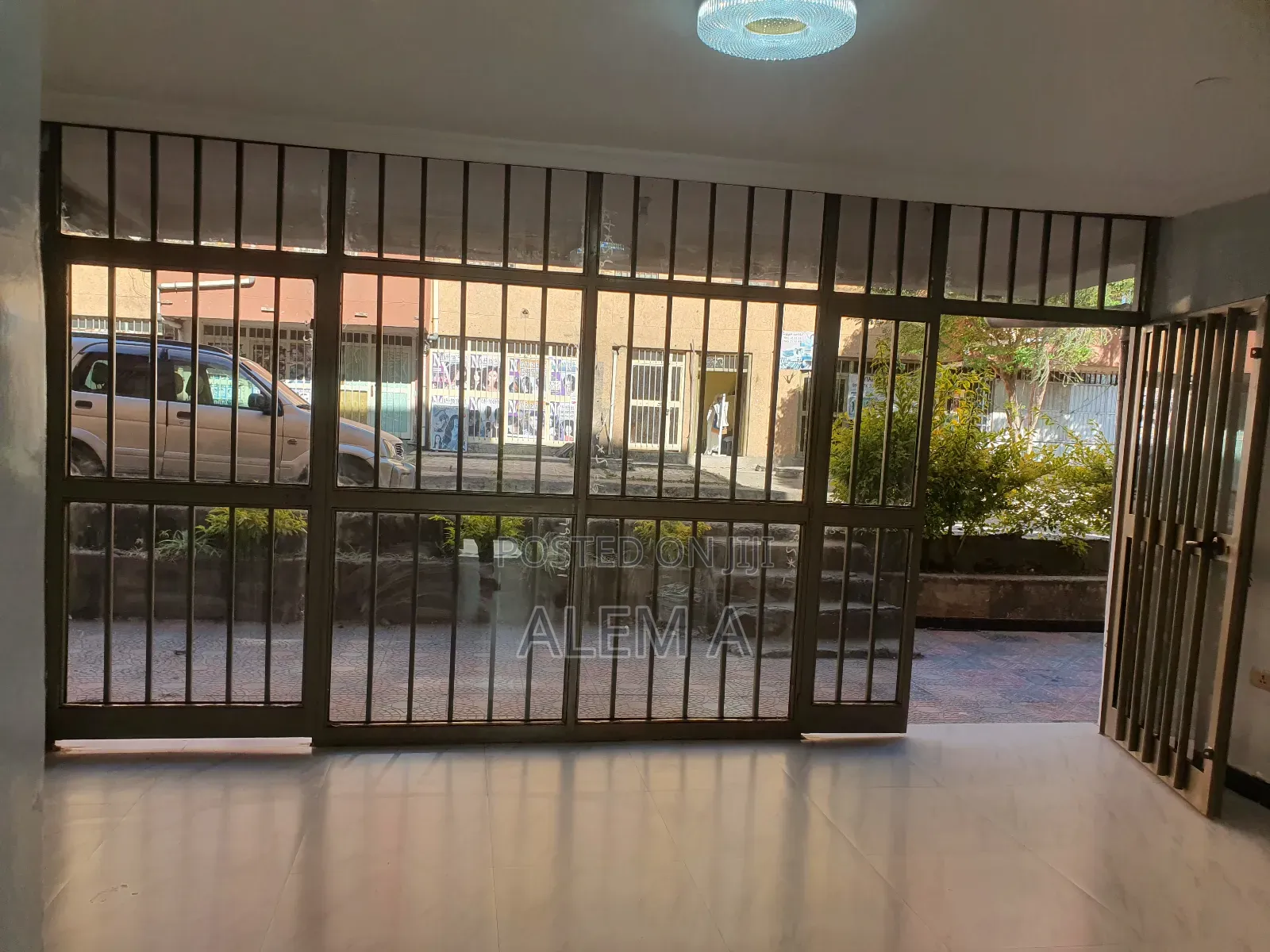 Furnished 2bdrm Condo in Akaky Kaliti for sale