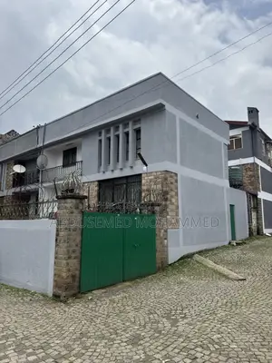 5bdrm House in Kolfe Keranio for sale