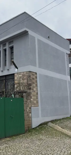 5bdrm House in Kolfe Keranio for sale