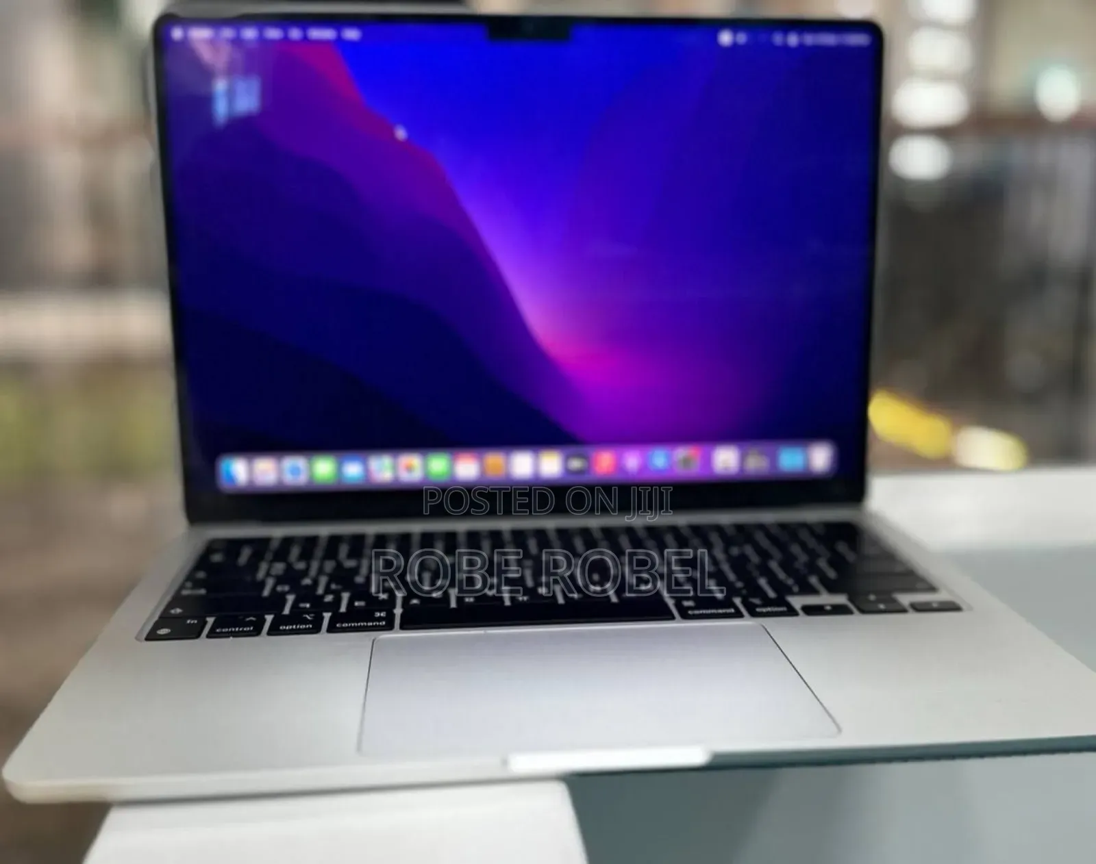 New Laptop Apple MacBook Air 2010 8GB Intel Core M2 SSD 256GB
