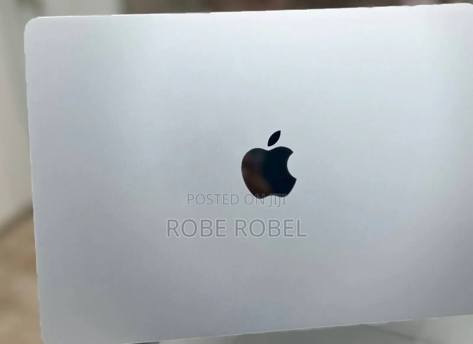 New Laptop Apple MacBook Air 2010 8GB Intel Core M2 SSD 256GB