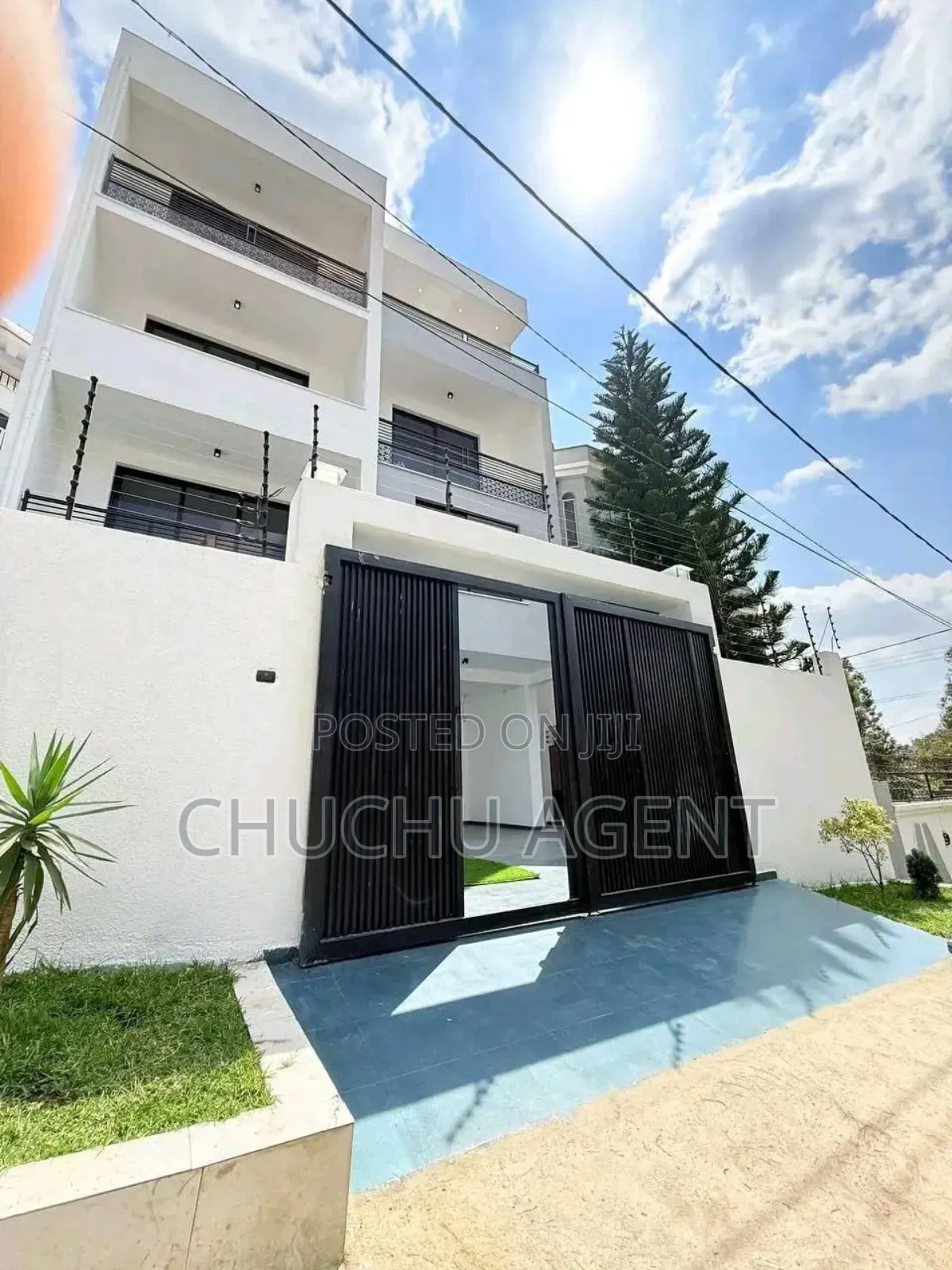 7bdrm House in Bole for sale