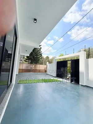 7bdrm House in Bole for sale