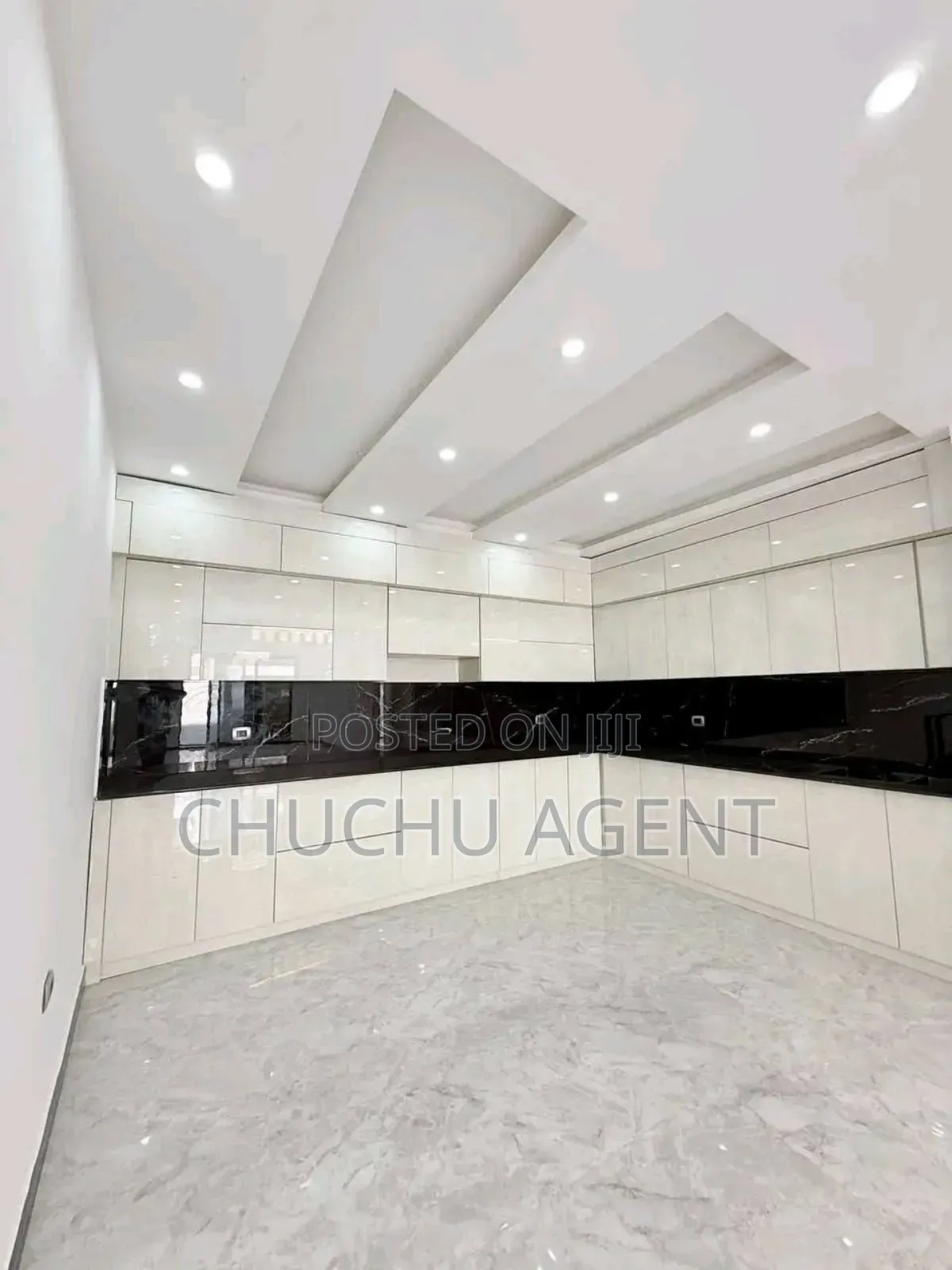 7bdrm House in Bole for sale