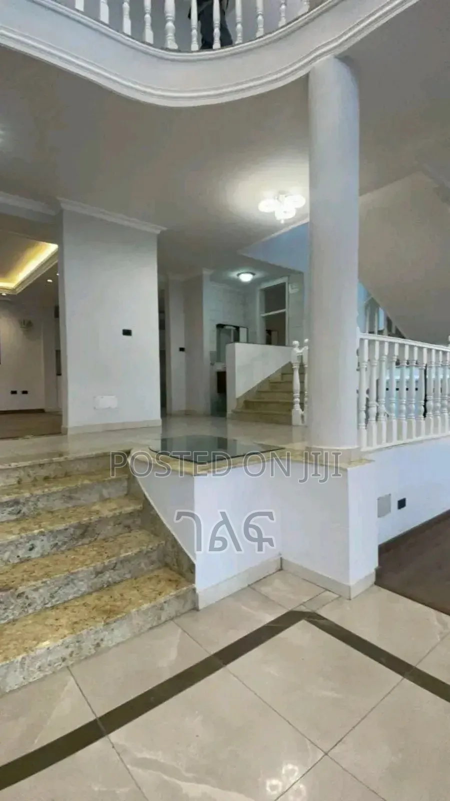 8bdrm House in የሚሸጥ ዘመናዊ ቤት ሠፈረ C, Bole for sale