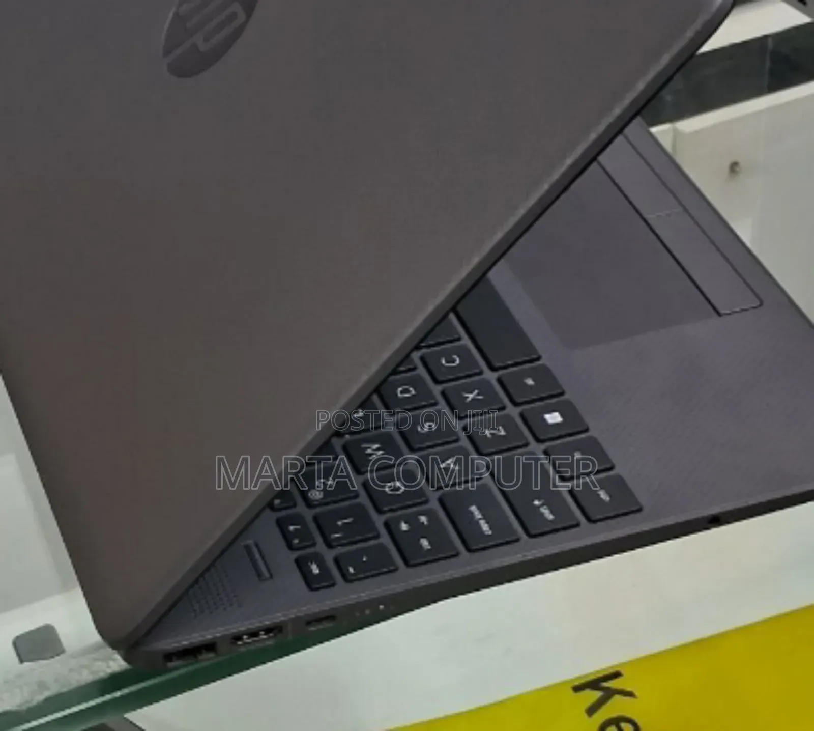 New Laptop HP Stream Notebook 8GB Intel Core I5 SSD 1T