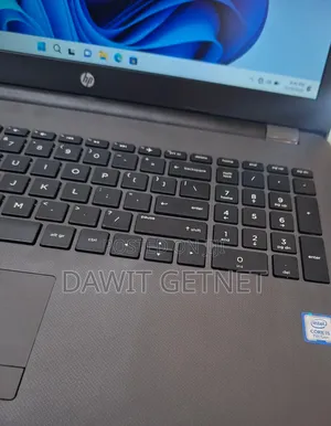 New Laptop HP Stream Notebook 8GB Intel Core I5 SSD 1T