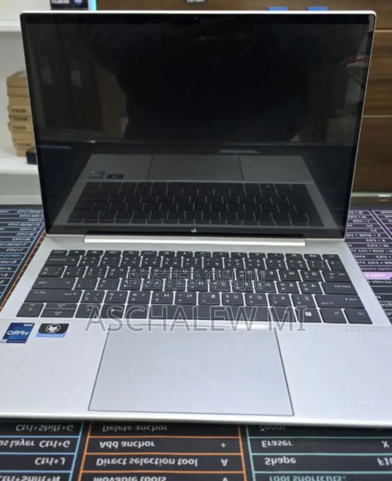 New Laptop HP Dragonfly Folio 16GB Intel Core I7 SSD 512GB