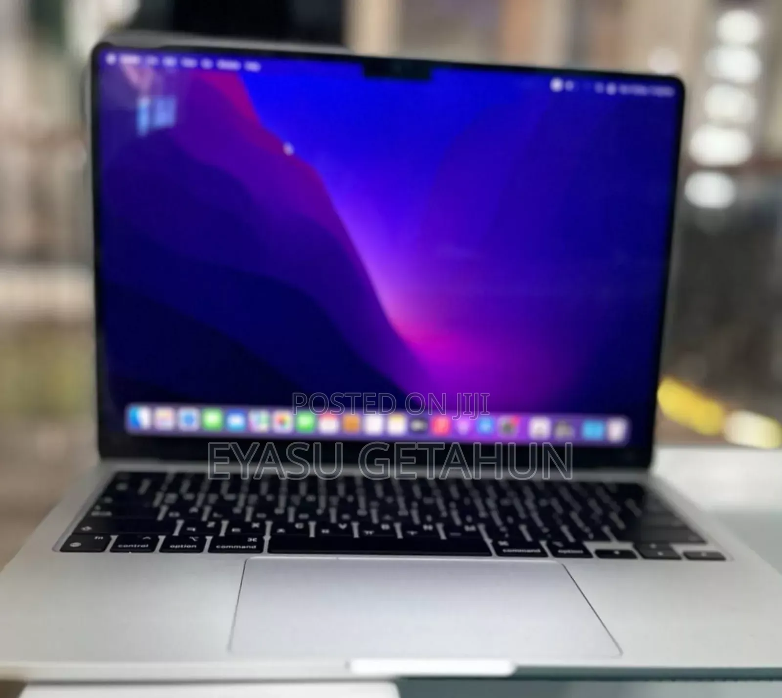 New Laptop Apple MacBook Air 2022 M2 8GB Apple M2 SSD 256GB