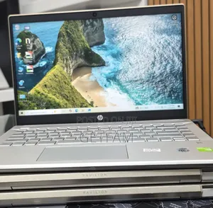 Photo - New Laptop HP Pavilion 10 16GB Intel Core I5 SSD 512GB