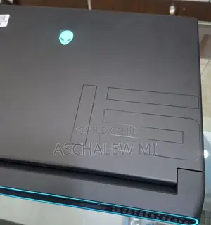New Laptop Alienware M15 r3 32GB Intel Core i7 SSD 1T