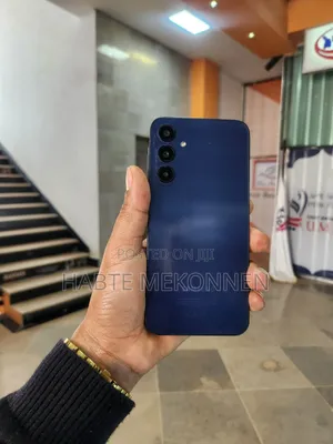 Photo - Samsung Galaxy A25 128 GB