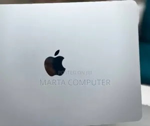 New Laptop Apple MacBook Air 2022 M2 8GB Apple M2 SSD 256GB