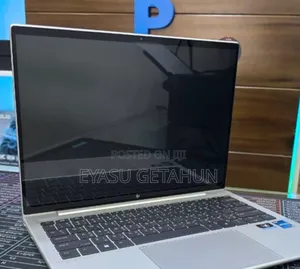 New Laptop HP Dragonfly G3 16GB Intel Core I7 SSD 512GB