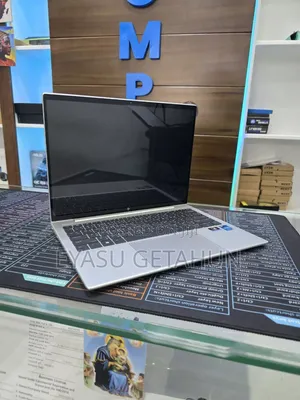 New Laptop HP Dragonfly G3 16GB Intel Core I7 SSD 512GB