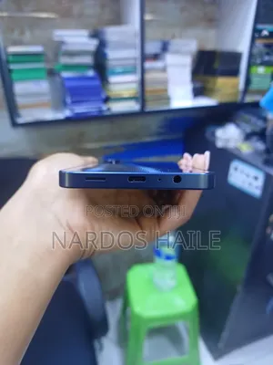 New Samsung Galaxy A06 64 GB Blue