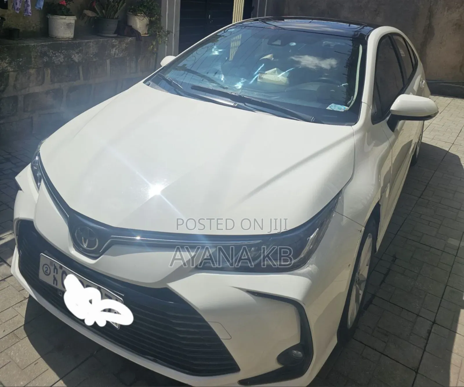 Toyota Corolla 2022 White