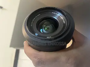 Photo - Sony Fe 28-70mm F/3.5-5.6 Oss Lens