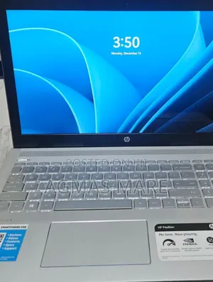 New Laptop HP Pavilion 15 16GB Intel Core I7 SSD 512GB