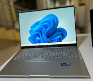 New Laptop Asus 16GB Intel Core I7 SSD 512GB