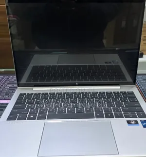 New Laptop HP Dragonfly G1 16GB Intel Core I7 SSD 512GB