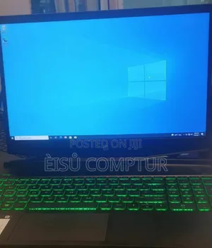 New Laptop HP Pavilion 15 8GB Intel Core I5 SSD 256GB