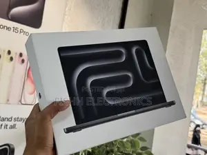 New Laptop Apple Macbook Pro 2025 M5 14-Inch 16GB Apple M5 SSD 512GB