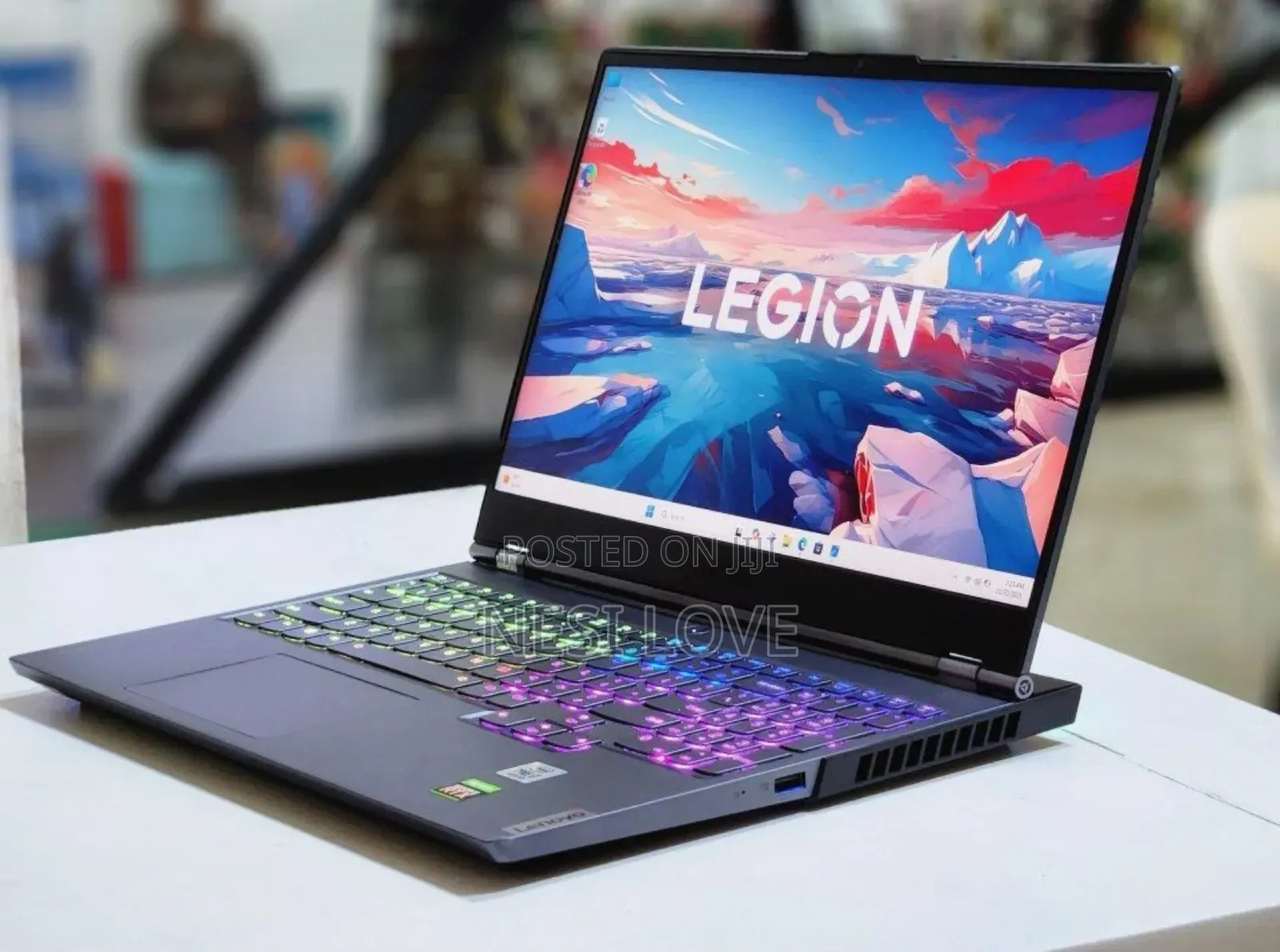 New Laptop Lenovo Legion 7 16GB Intel Core I7 SSD 1T