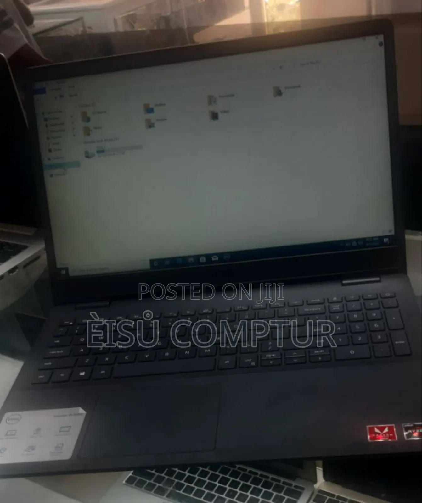 New Laptop Dell XPS 15 8GB AMD Ryzen 5 SSD 256GB