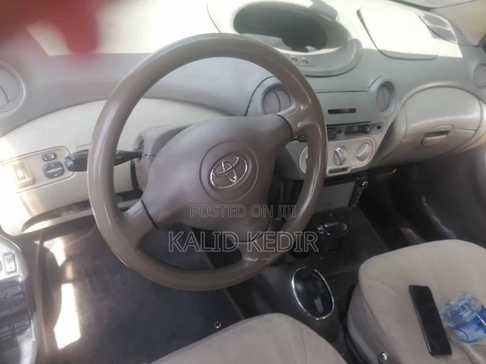 Toyota Platz 2005 Silver