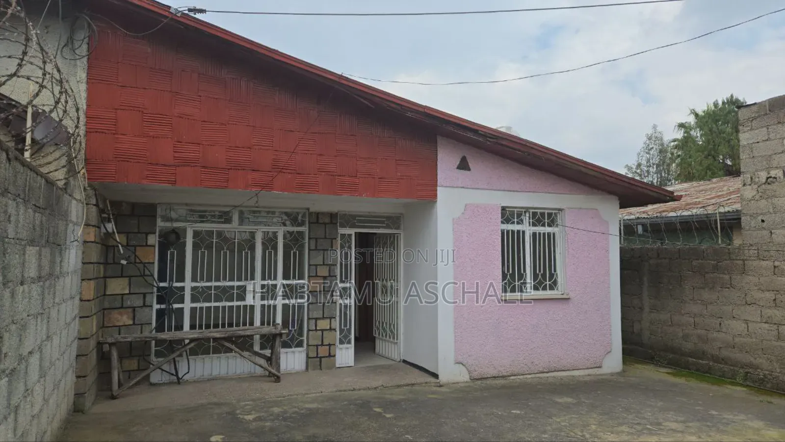 3bdrm House in Bole for sale