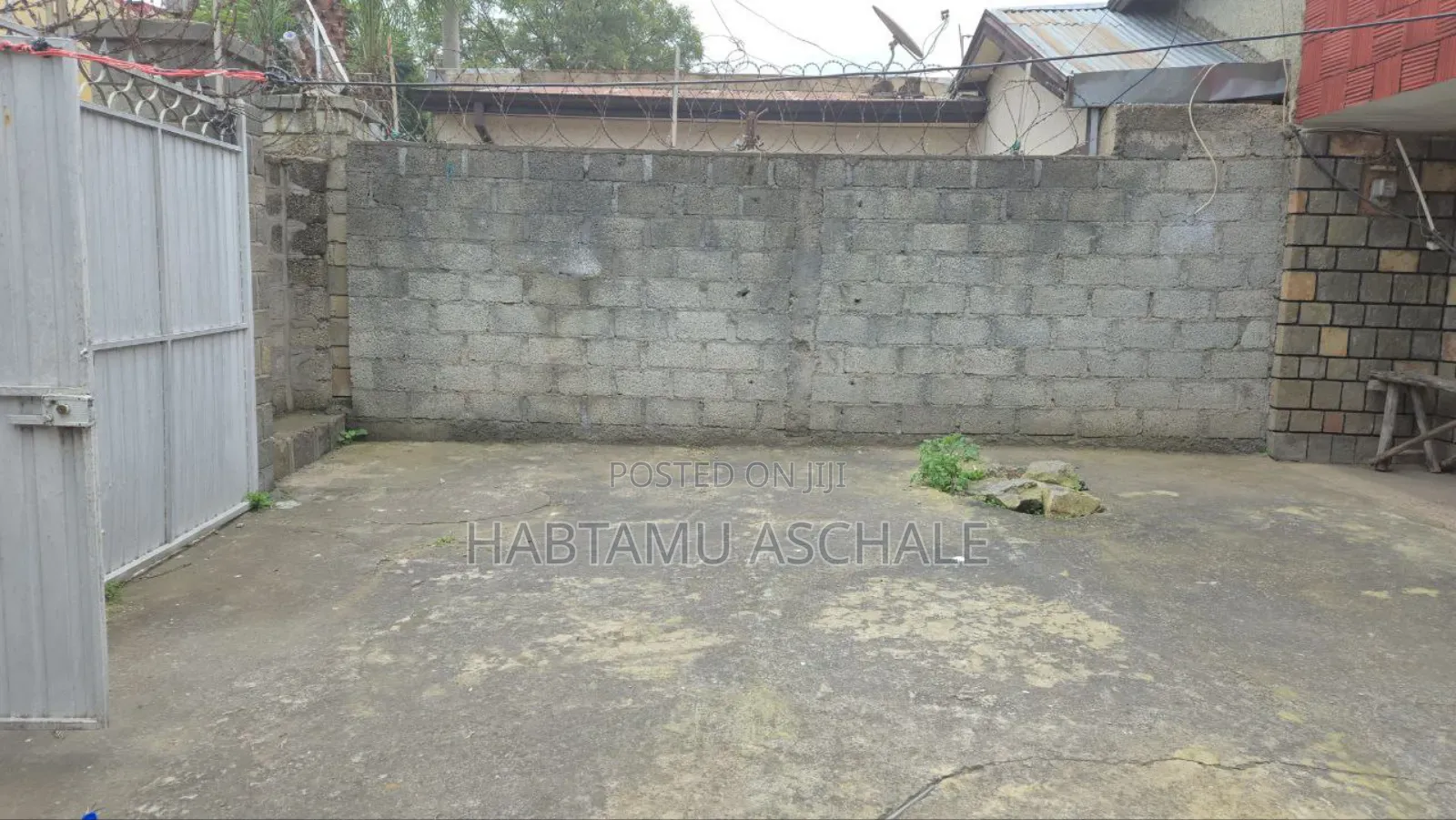 3bdrm House in Bole for sale