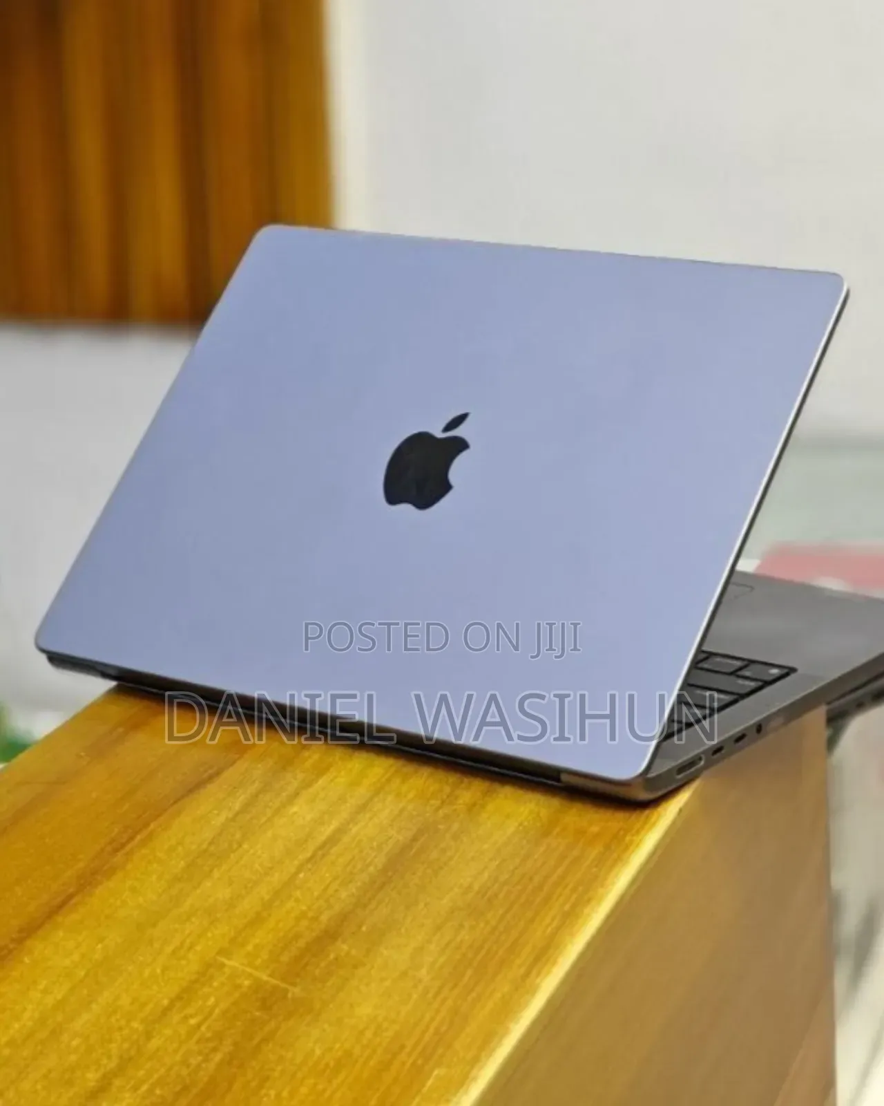 New Laptop Apple MacBook Pro M1 32GB Apple M1 Pro SSD 512GB