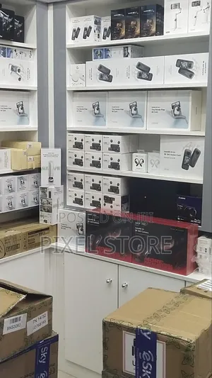 Hollyland Lark M2 Wireless Combo Microphone System (Brand New)