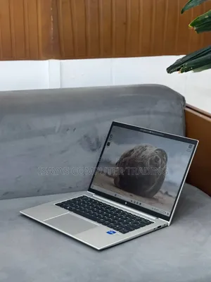 New Laptop HP EliteBook 840 G9 16GB Intel Core I5 SSD 512GB