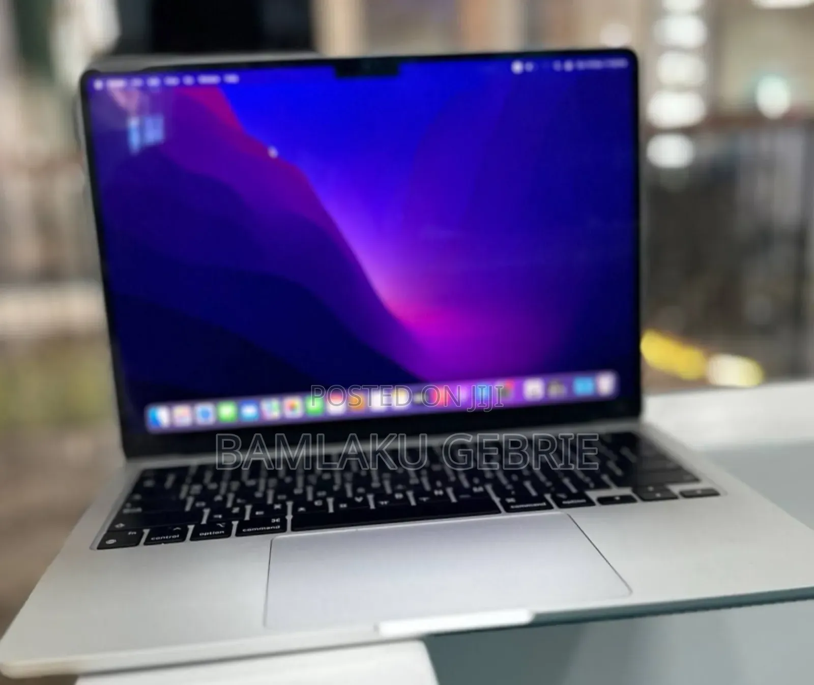 New Laptop Apple MacBook Air 2023 M2 8GB Apple M2 SSD 256GB