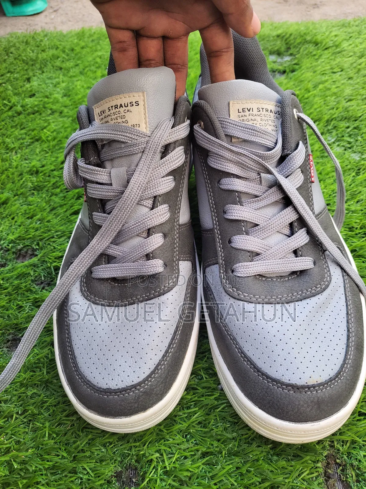 ኦርጅናል የድሬ ጫማዎች