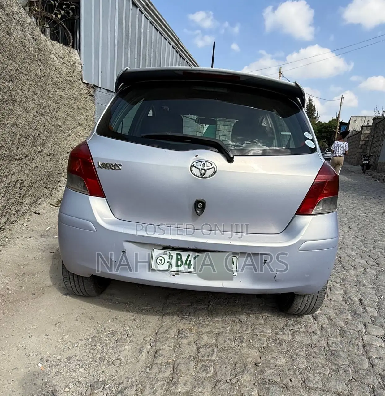 Toyota Yaris 2010 Pink