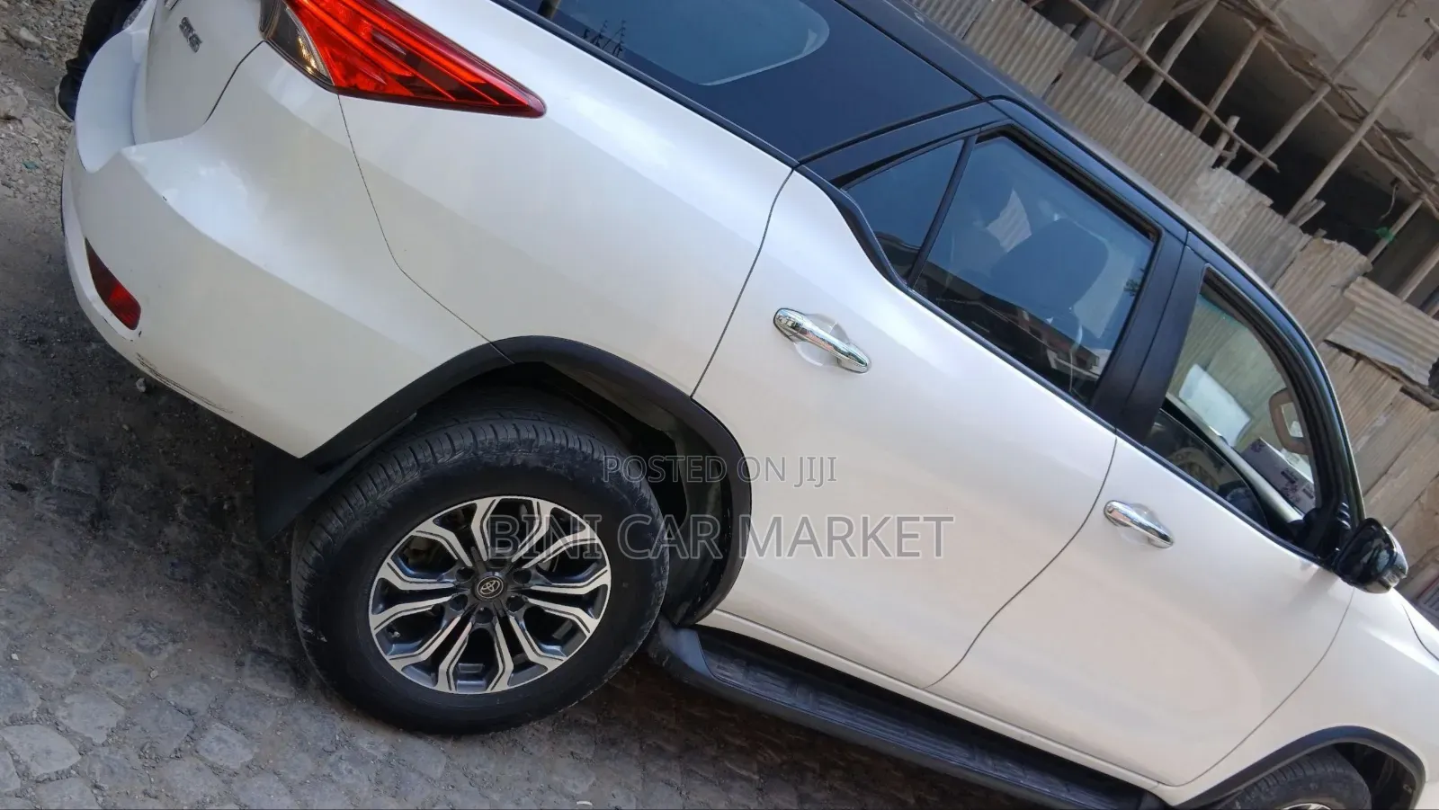 Toyota Fortuner 2.7 AWD 2020 White