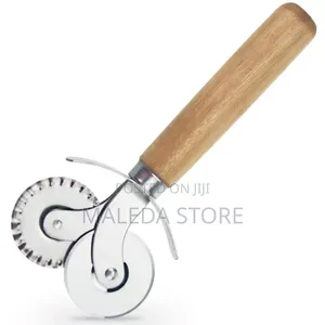 Photo - Pizza Cutter