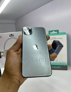 Photo - Apple iPhone 11 Pro Max 64 GB Gray