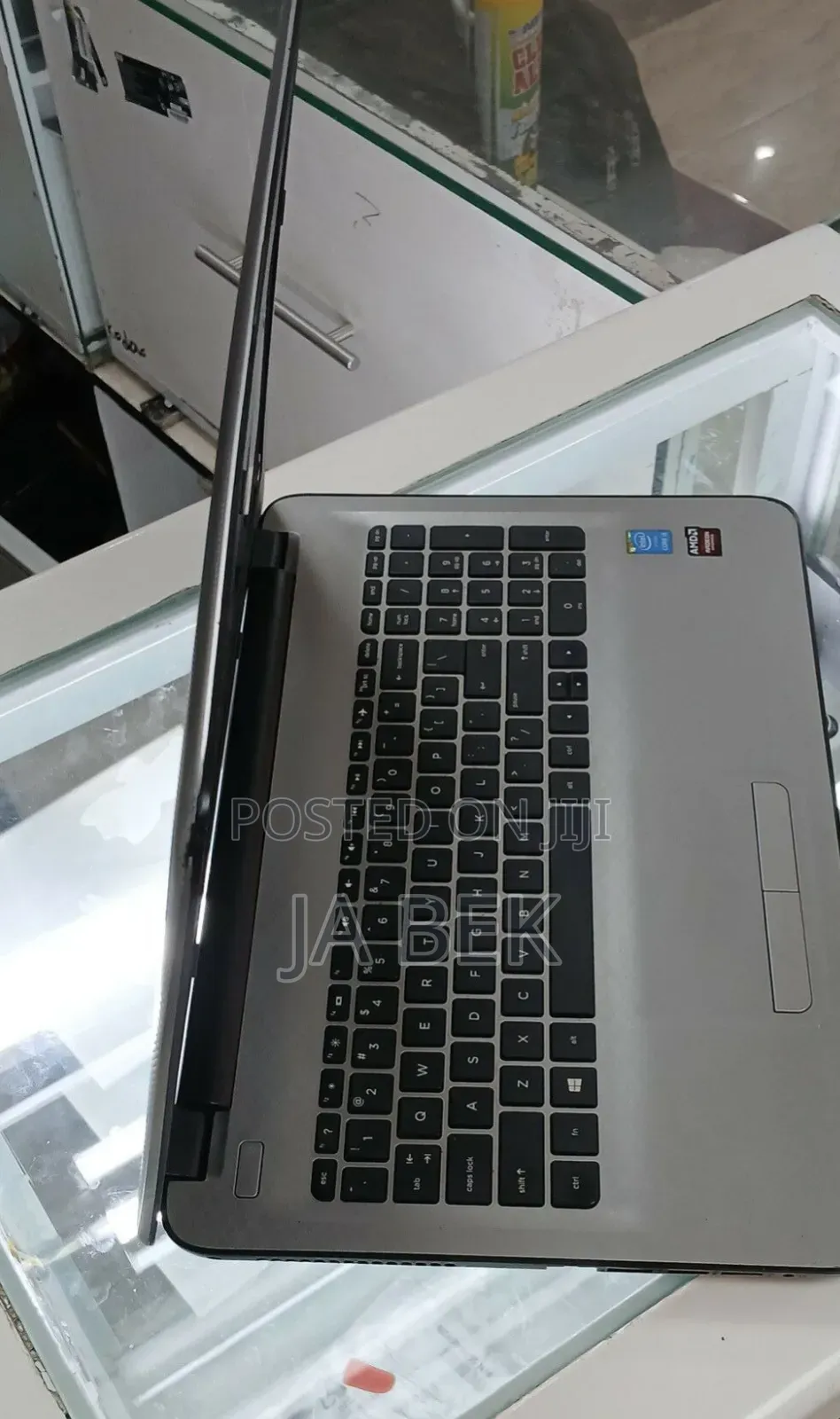 New Laptop HP Stream Notebook 4GB Intel Core I5 SSD 256GB