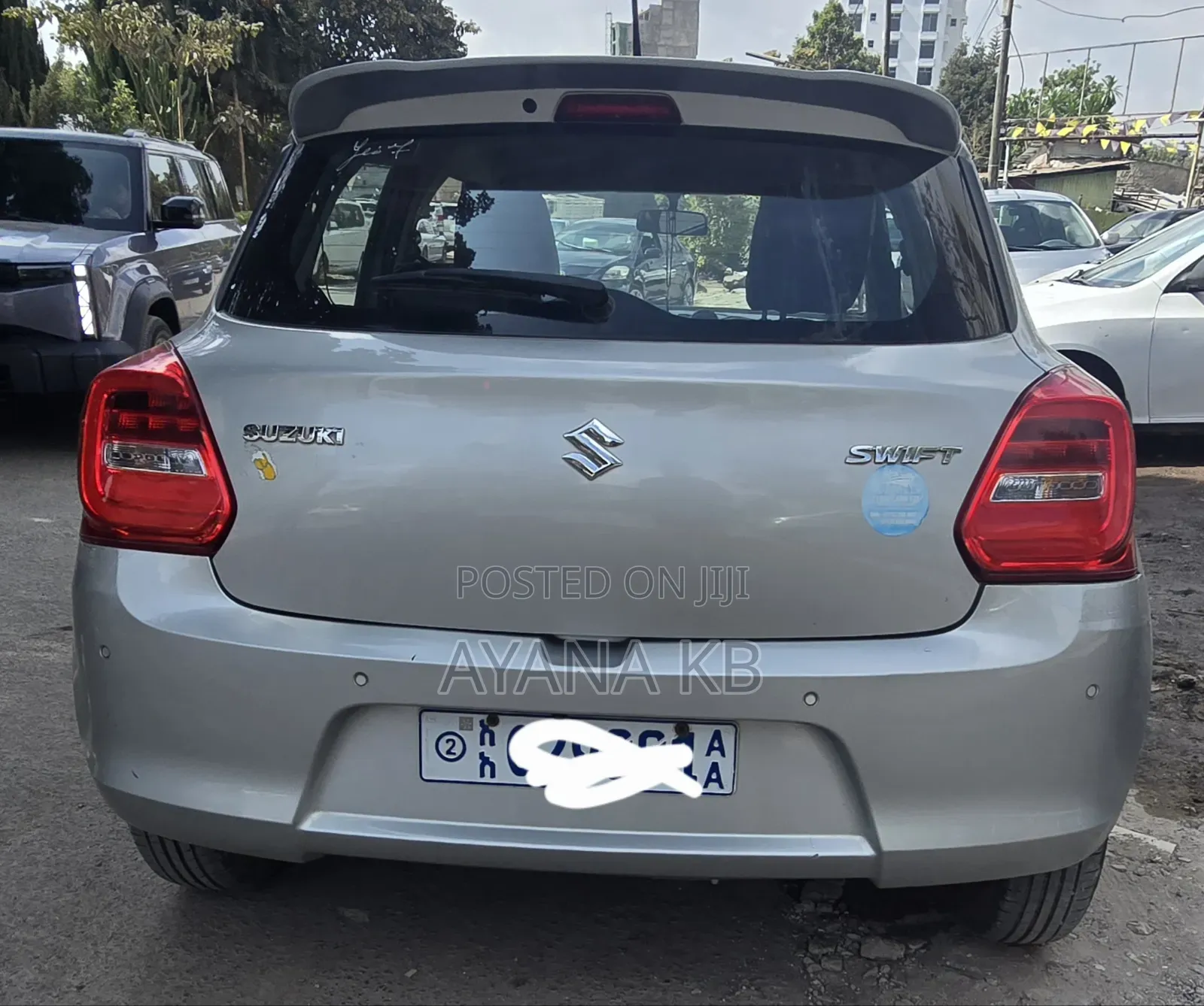 Suzuki Swift 2022 Silver