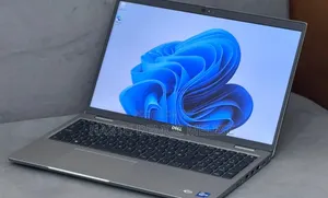 Photo - New Laptop Dell Inspiron 15 8GB Intel Core i7 SSD 512GB