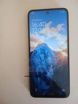 Photo - Xiaomi 13 256 GB Black