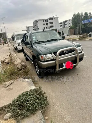Toyota Hilux 2.5 Cab 2005 Blue